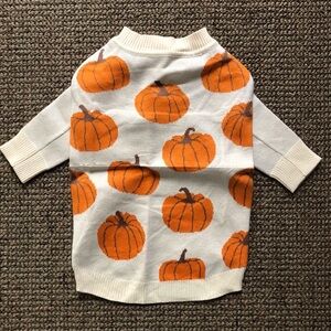 Novelty sweater for dogs by Fitwarm